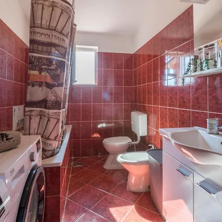 Gorgeous In With Wifi *