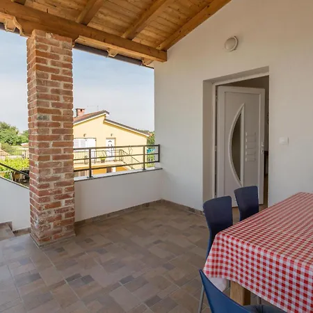 Gorgeous In With Wifi Casa vacanze Pola