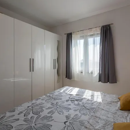 Gorgeous In With Wifi Casa vacanze Pola