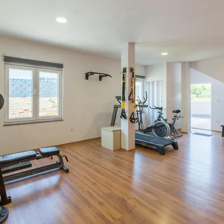 Gorgeous In With Wifi * Póla