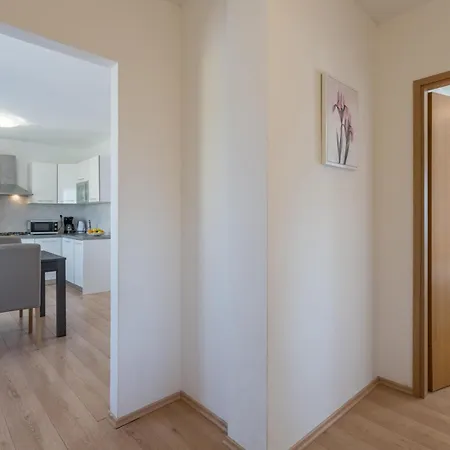 Casa vacanze Gorgeous In With Wifi Pola