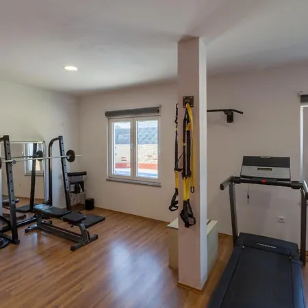 Gorgeous In With Wifi * Pola